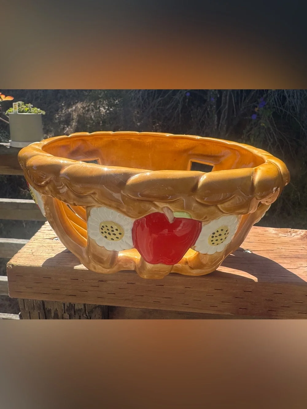 1980s Ceramic Bread/Fruit Basket with Red Apple and Daisy Motif